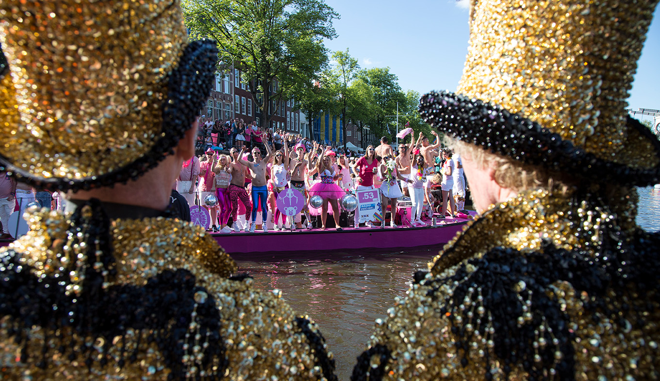 Gay Pride Golden Spectators Gay Pride Golden Spectators