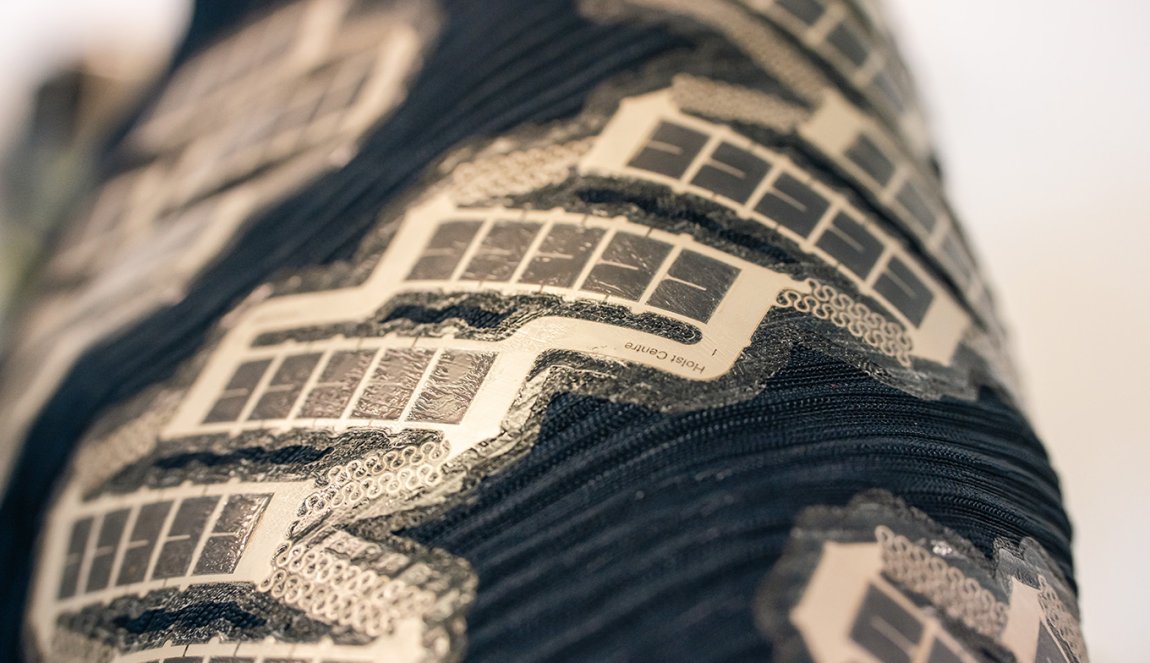 Pauline van Dongen clothes with solar Pauline van Dongen clothes with solar