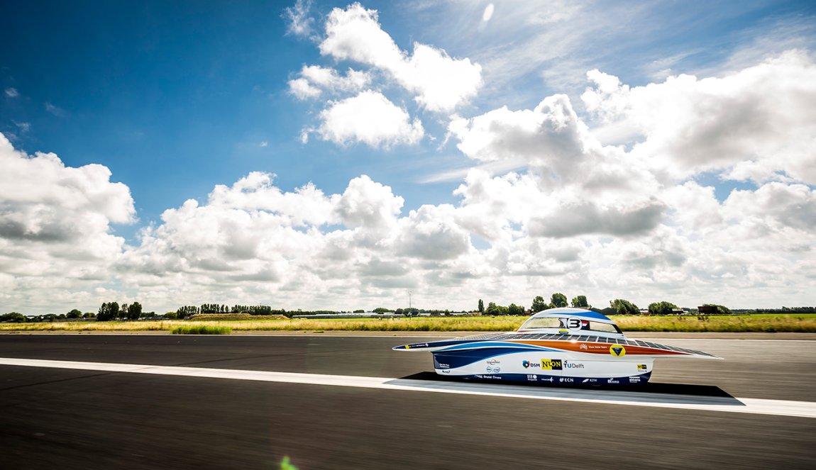 Solar Team the Netherlands Nuna 7 Solar Team the Netherlands Nuna 7